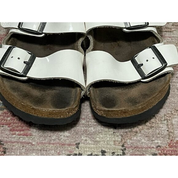 White Patent Leather Arizona Birkenstocks Size 37 EU 6 US Wide - Picture 2 of 12